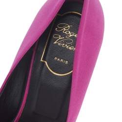 Pre Owned Roger Vivier Pink Satin Embellished Peep Toe Pumps Size 38