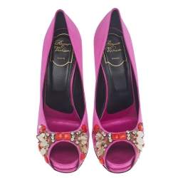 Pre Owned Roger Vivier Pink Satin Embellished Peep Toe Pumps Size 38