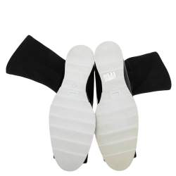 Pre Owned Roger Vivier Black Neoprene and Patent Leather Belle Ankle Boots Size 39