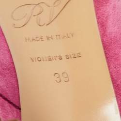 Roger Vivier Pink Suede Chain Detail Round Toe Pumps Size 39