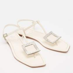 Roger Vivier Off White Leather Crystal Embellished Flat Thong Sandals Size 39