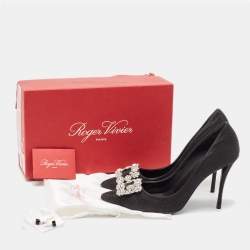 Pre Owned Roger Vivier Black Glitter Fabric Flower Strass Buckle Pumps Size 40