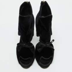 Roger Vivier Black Velvet Cut Out Bow Ankle Booties Size 36