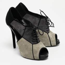 Roger Vivier Multicolor Suede Cutout Lace Up Booties Size 37