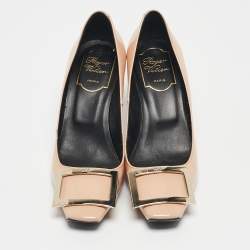 Pre Owned Roger Vivier Beige Patent Leather Trompette Pumps Size 36