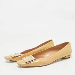 Roger Vivier Beige Leather Trompette Flats Size 40.5