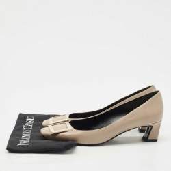 Pre Owned Roger Vivier Cream Leather Trompette Pumps Size 39