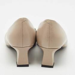 Pre Owned Roger Vivier Cream Leather Trompette Pumps Size 39