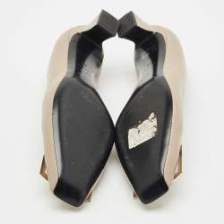 Pre Owned Roger Vivier Cream Leather Trompette Pumps Size 39