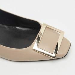 Pre Owned Roger Vivier Cream Leather Trompette Pumps Size 39