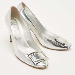Pre Owned Roger Vivier Silver Leather Trompette Pumps Size 41