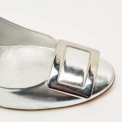 Pre Owned Roger Vivier Silver Leather Trompette Pumps Size 41