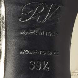 Pre Owned Roger Vivier Gold Leather Trompette Pumps Size 39.5