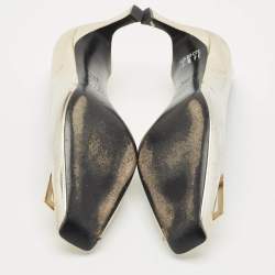 Pre Owned Roger Vivier Gold Leather Trompette Pumps Size 39.5