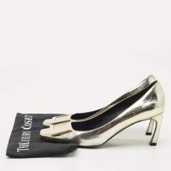 Pre Owned Roger Vivier Gold Leather Trompette Pumps Size 39.5