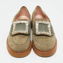 مملوكة مسبقًا حذاء لوفرز فيف رينجرز شامواه أخضر روجر فيفيه مقاس 38