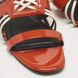 Pre Owned Roger Vivier Red Patent and Leather Slingback Flat Sandals Size 37
