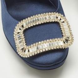 مملوكة مسبقًا Roger Vivier Limelight Buckle Size 39.5 Navy Blue Satin Pumps