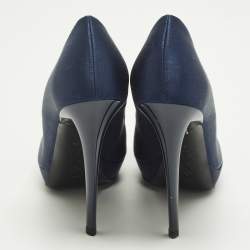 مملوكة مسبقًا Roger Vivier Limelight Buckle Size 39.5 Navy Blue Satin Pumps