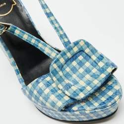 مملوكة مسبقًا Roger Vivier Gingham Size 37.5 Blue Snakeskin Embossed Leather Wedge Sandals