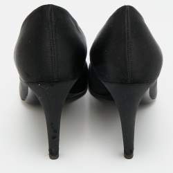 مملوكة مسبقًا Roger Vivier Trompette Size 41 Black Satin Pumps