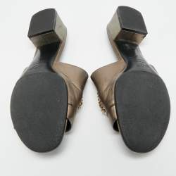 Pre Owned صندل مزين بالكريستال رويجر فيفييه جلد برونزي معدني مقاس 41