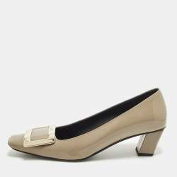 مملوكة مسبقًا Roger Vivier Belle Vivier Size 35.5 Beige Patent Leather Block Heel Pumps