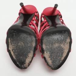 Pre Owned صندل روجيه فيفييه ساتان وردي بأشرطة مقاس 36.5