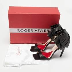 Pre Owned Roger Vivier Viv' Choc Size 39 Black Leather Ankle Strap Sandals