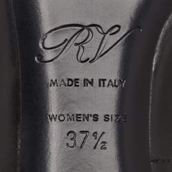 مملوكة مسبقًا Roger Vivier Belle Vivier Trompette Size 37.5 Black Leather Pumps