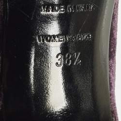 مملوكة مسبقًا Roger Vivier Size 38.5 Purple Velvet Bow Open Toe Pumps