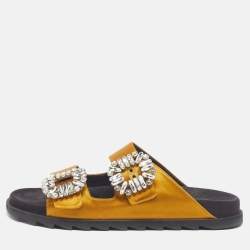 مملوكة مسبقًا Roger Vivier Slidy Viv Size 38 Yellow Satin Flat Sandals