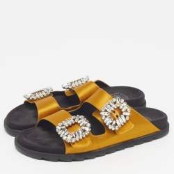 مملوكة مسبقًا Roger Vivier Slidy Viv Size 38 Yellow Satin Flat Sandals