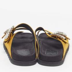 مملوكة مسبقًا Roger Vivier Slidy Viv Size 38 Yellow Satin Flat Sandals