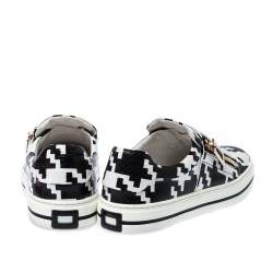 Roger Vivier Monochrome Houndstooth Print Python Embossed Leather Viv Slip On Sneakers Size 37