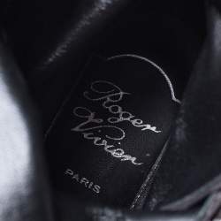 Pre Owned Roger Vivier Grey Suede Polly Side Buckle Ankle Boots Size 37