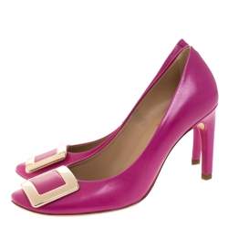 Pre Owned Roger Vivier Pink Leather Metal Logo Round Toe Pumps Size 36