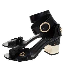 Pre Owned Roger Vivier Black Leather Floral Applique Laser Cut Ankle Strap Sandals Size 40