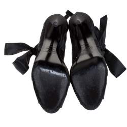 Pre Owned Roger Vivier Black Satin Cut Out Tie Up Sandals Size 39