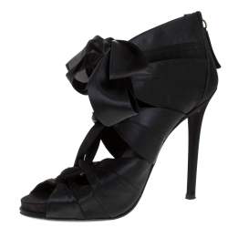 Pre Owned Roger Vivier Black Satin Cut Out Tie Up Sandals Size 39