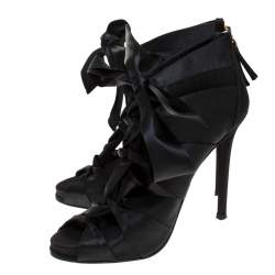 Pre Owned Roger Vivier Black Satin Cut Out Tie Up Sandals Size 39