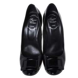 Pre Owned Roger Vivier Black Patent Leather Trompette Pumps Size 39