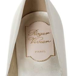 Roger Vivier White Satin Belle Embellished Pumps Size 40