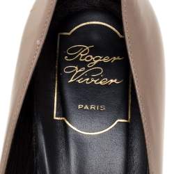 Pre Owned Roger Vivier Beige Leather Square Toe Pumps Size 40.5