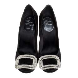 Pre Owned Roger Vivier Black Embellished Satin Limelight Buckle Pumps Size 37