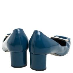 Pre Owned Roger Vivier Blue Leather Buckle Square Toe Pump Size 40.5