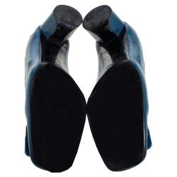 Pre Owned Roger Vivier Blue Leather Buckle Square Toe Pump Size 40.5