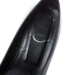 Pre Owned Roger Vivier Black Leather Buckle Detail Pumps Size 36.5