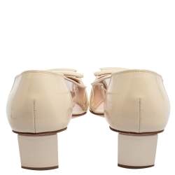 Pre Owned Roger Vivier White PVC And Patent Leather Square Toe Pumps Size 39