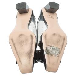 Pre Owned Roger VIvier Black PVC And Patent Leather Pumps Size 37.5